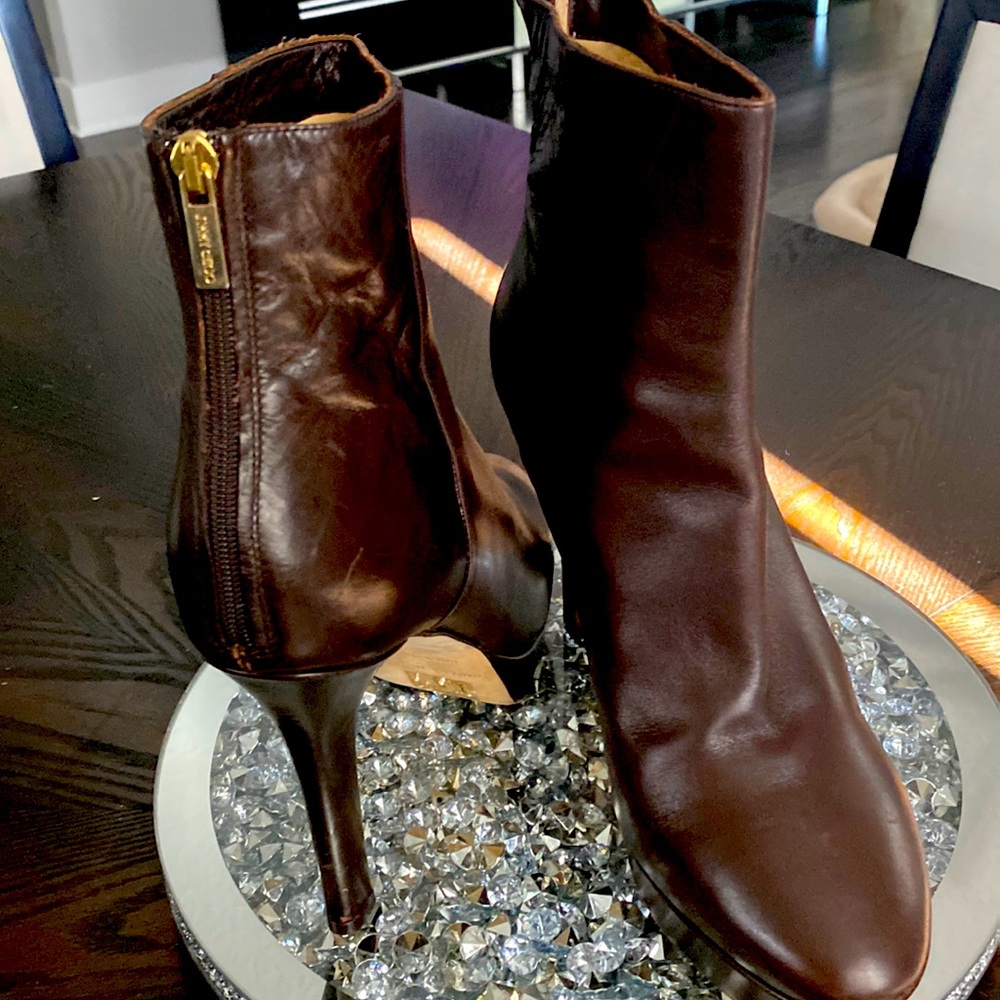 Jimmy Choo Brown Boots used like new Size 9